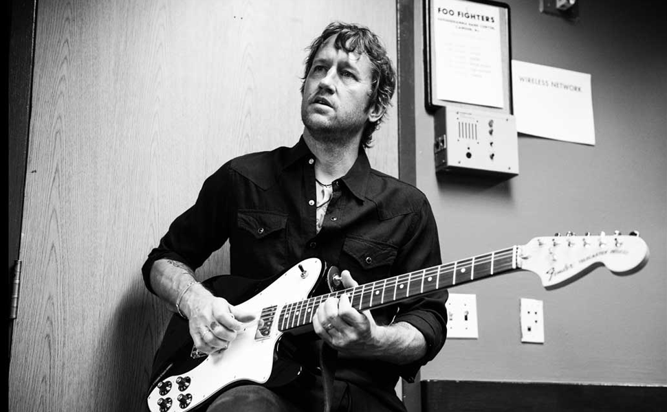 Foo Fighters' Chris Shiflett on ditching the rock star life for country ... - Tone Deaf