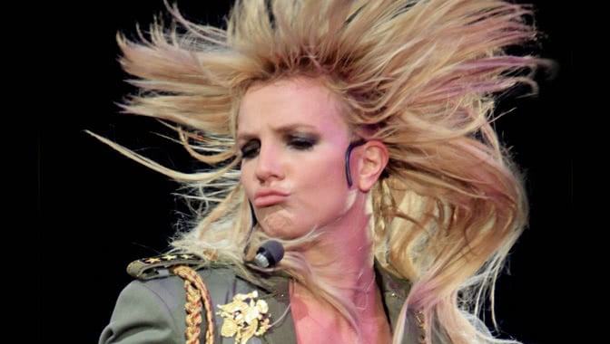 Britney Spears'I Love Rock'N' Roll'